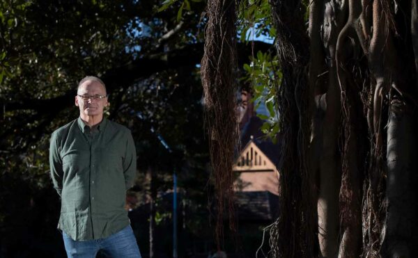 Signs & symptoms of liver damage or disease