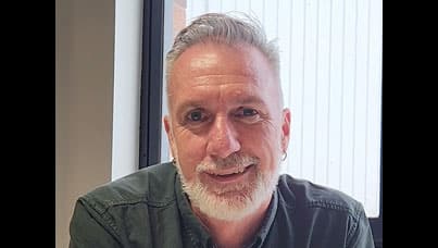 Marking 10 years of hep C DAAs | Gary (Dark to Light)